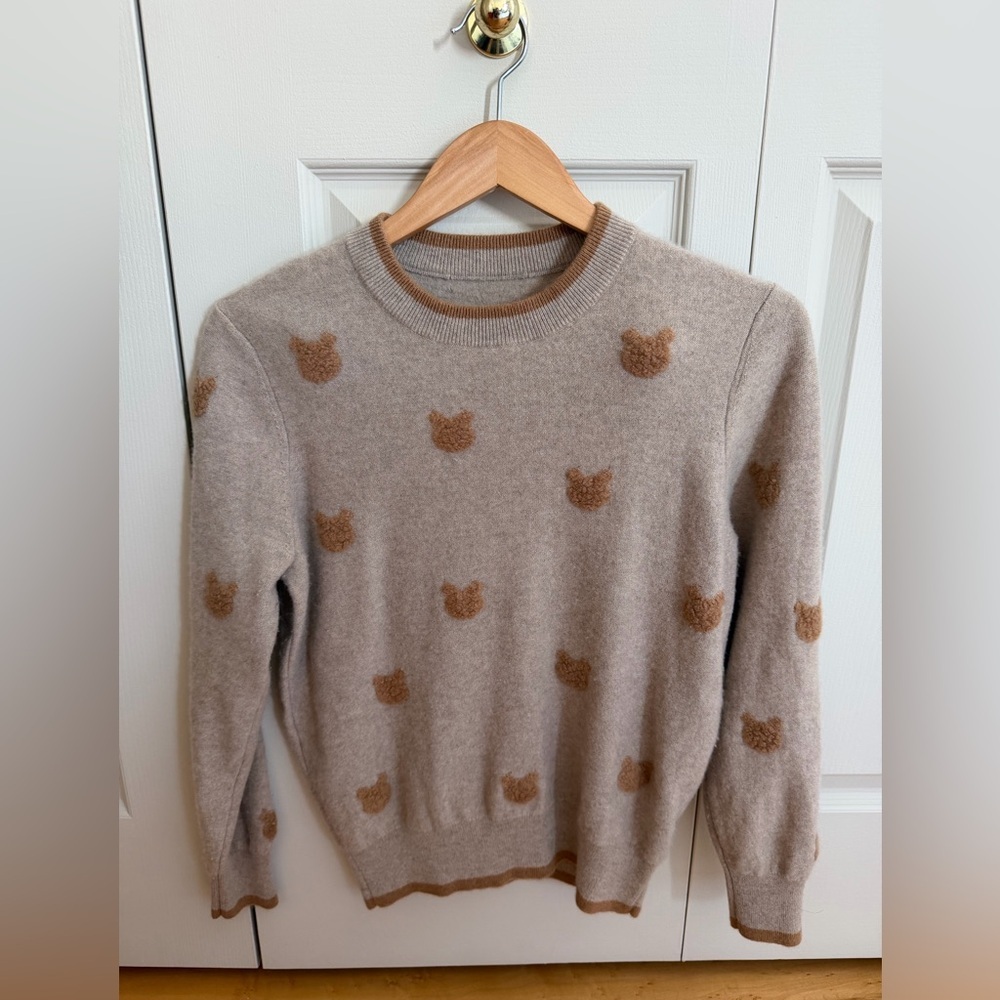 100% CASHMERE SWEATER